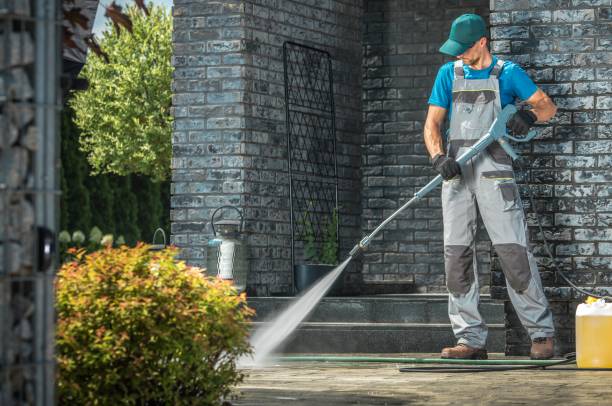 Spring Cleaning in Many, LA